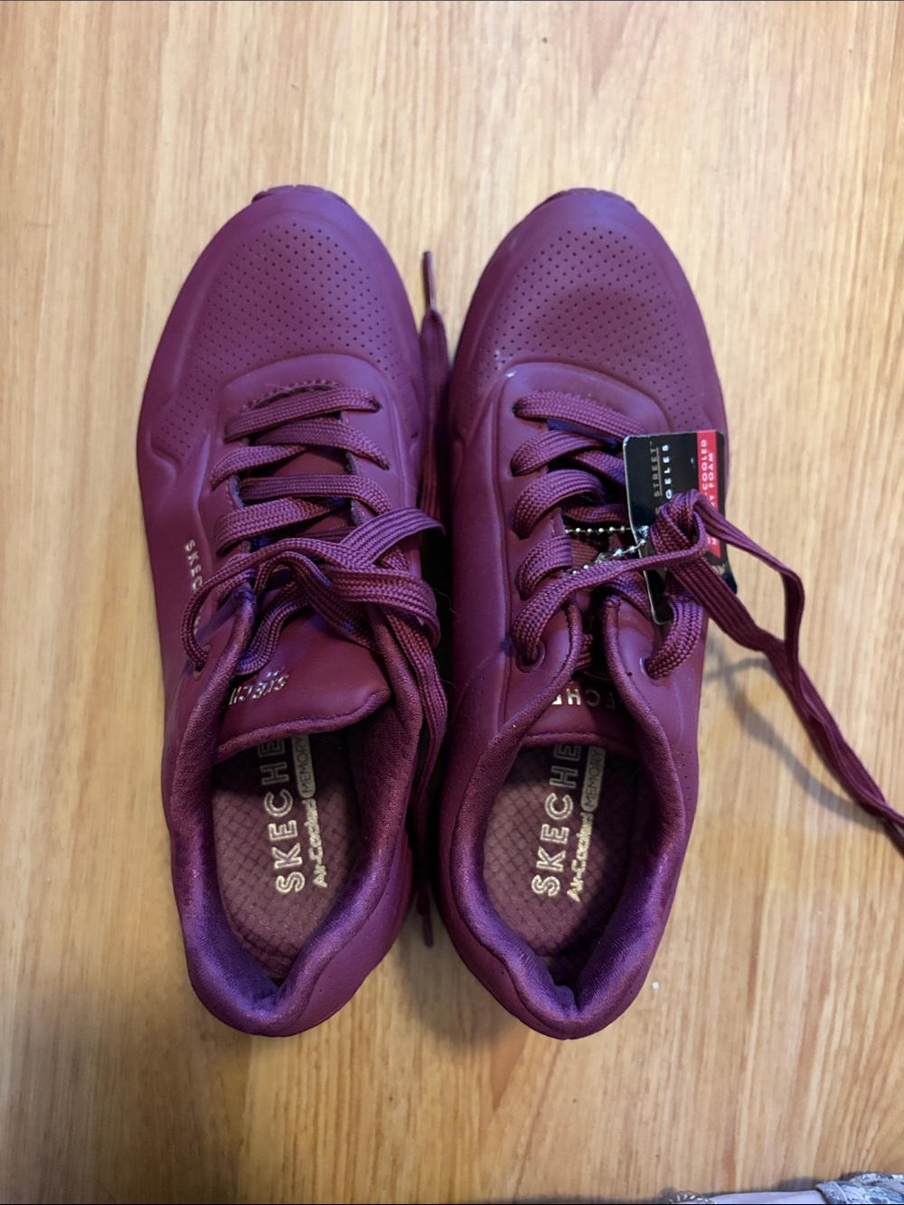 Skechers Women's Sneakers in Burgundy Plum